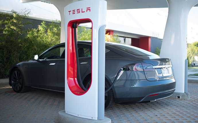 Charging station count rises, but plug-in vehicle sales fall